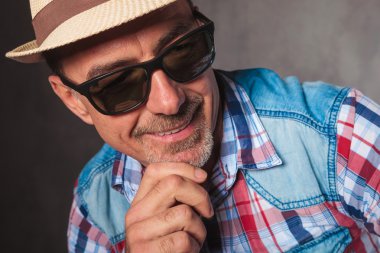 close up picture of a casual man looking to side