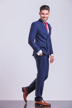 zarif adam whith Eli cebinde çekip