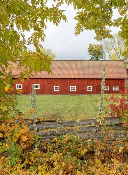 Rural cottage — Stock Photo, Image