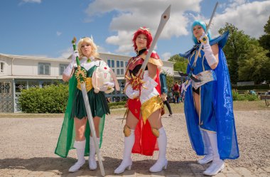 Genç İsveçli cosplayer