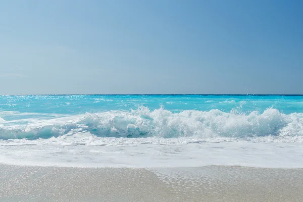 Kathisma Beach, Isla Lefkada en la Grecia jónica . — Foto de Stock