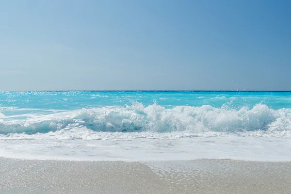 Kathisma Beach, Lefkas ön i Joniska Grekland. — Stockfoto