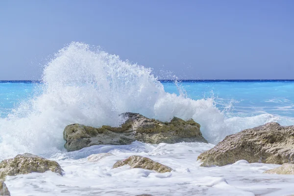 O mar Jónico em Lefkada Grécia — Fotografia de Stock