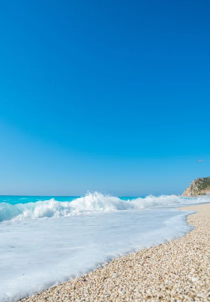 Fantastisk strand med klart vatten i Grekland — Stockfoto