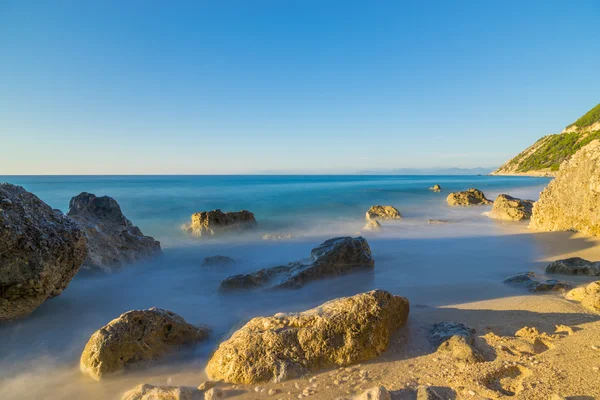 A view of a sandy beach Porto Katsiki on the island Lefkada — Stock Photo, Image