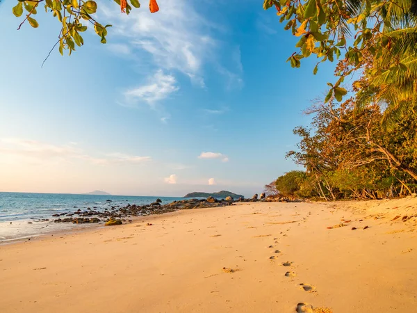 Playa Laem Rawai Phuket Tailandia —  Fotos de Stock