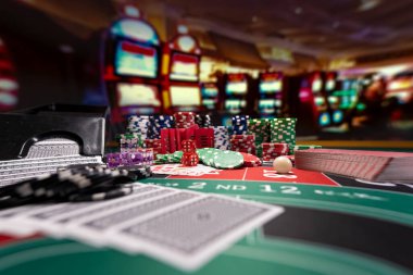 Kumarhane, Blackjack hasırının üzerine kart, zar ve fiş koydu