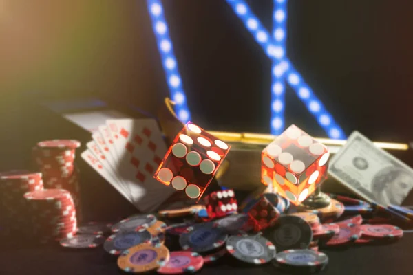 Casino Set Ruletou Kartami Kostkami Žetony Podložce Blackjack — Stock fotografie