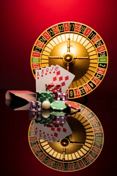 Casino Set Roulette Cards Dice Chips Blackjack Mat — Stock Photo, Image