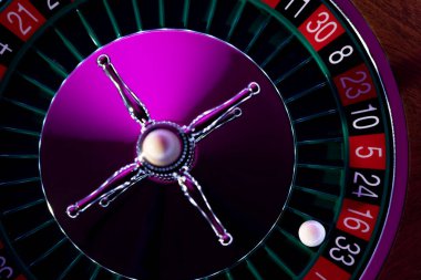 Kumarhanede rulet çarkı kapanır - Seçici Odak