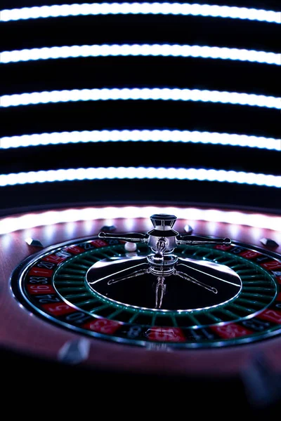 Kumarhanede rulet çarkı kapanır - Seçici Odak