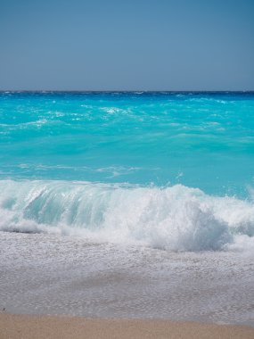 suyun taşlarla vahşi beach. ada lefkada, Yunanistan