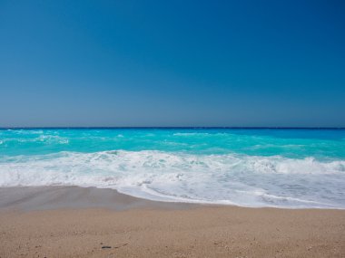 suyun taşlarla vahşi beach. ada lefkada, Yunanistan