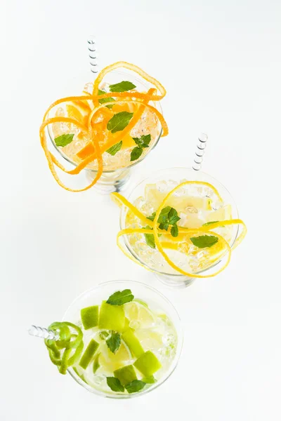 Fresh triple citrus mojito — Stock Photo, Image