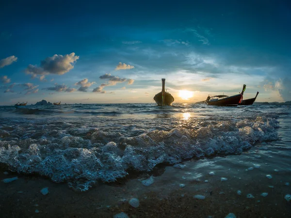 Barco en Krabi Tailandia — Foto de Stock
