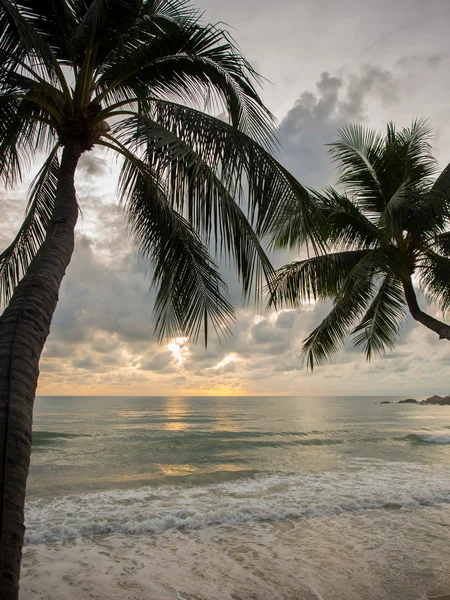 Salida del sol del mar en la isla de Koh Samui —  Fotos de Stock