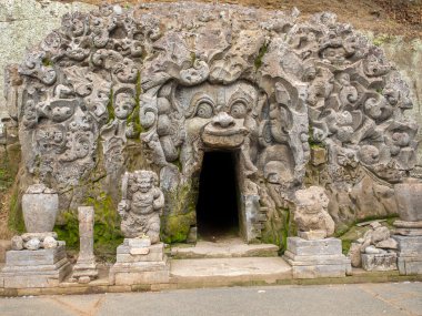 Goa Gajah Tapınağı Bali  