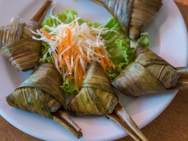 Tayland Homok gıdalar yapılmış et, balık, pastecoconut cr köri