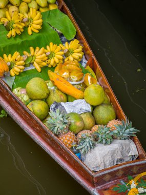 yüzen Pazar yakın bangkok Tayland