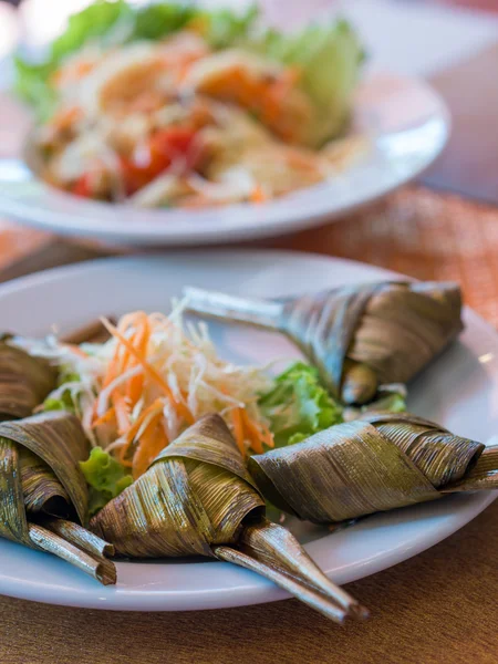 Thailand Makanan Homok terbuat dari daging, ikan, kari pastecoconut cr — Stok Foto