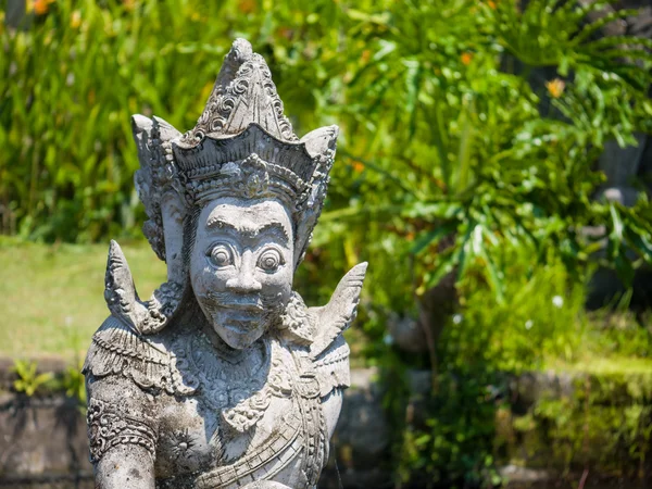 A Bali Taman Ujung vízi palota szobor — Stock Fotó