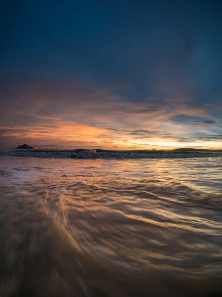 Homok és a sunset beach — Stock Fotó