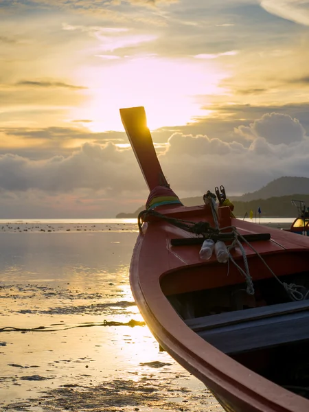 Barco em phuket tailândia — Fotografia de Stock