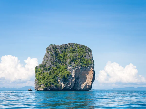 Poda beach in Krabi Thailand — Stock Photo, Image