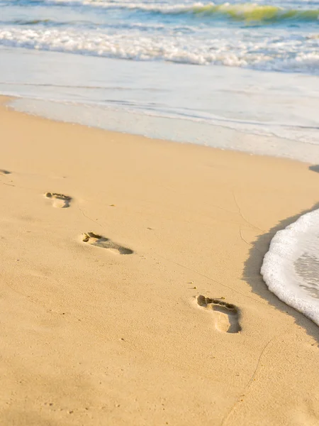 Ślady stóp na piasku — Zdjęcie stockowe