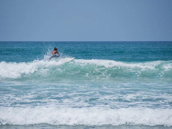 Surfer à Kuta Bali Indonésie — Photo