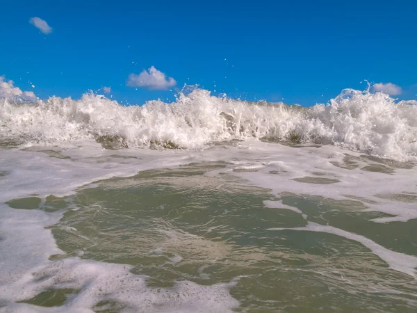Vlny oceánu zblízka — Stock fotografie