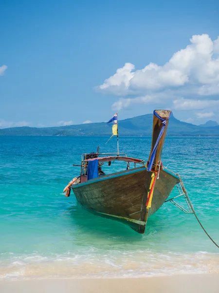 Båt i phuket thailand — Stockfoto