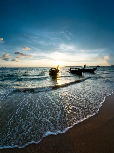 Sunset on the beach of Ao Nang — Stock Photo, Image