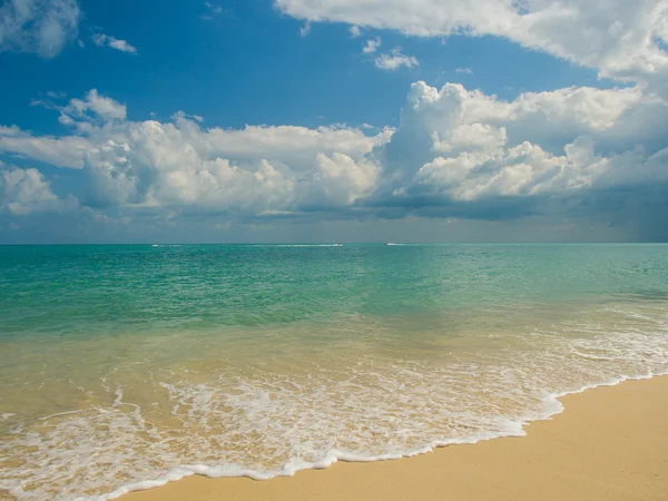 Praia tropical em Koh Samui — Fotografia de Stock