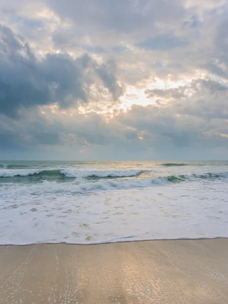 Indische Oceaan op een stormachtige dag — Stockfoto