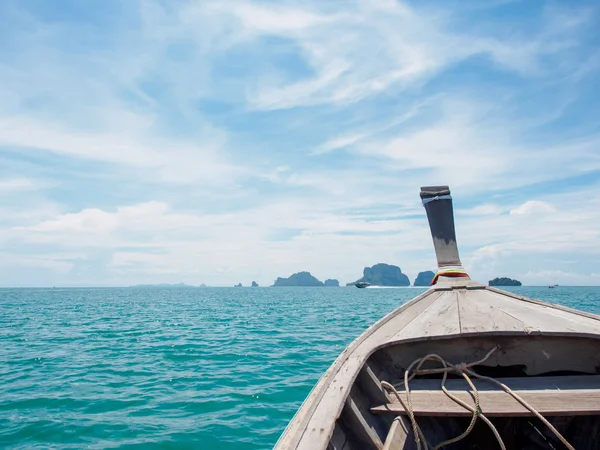 Βάρκα στο Krabi Ταϊλάνδη — Φωτογραφία Αρχείου