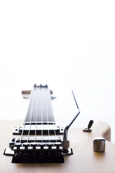 Guitarra eléctrica madera natural — Foto de Stock