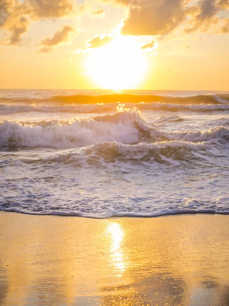 Морской восход на острове Самуи — стоковое фото