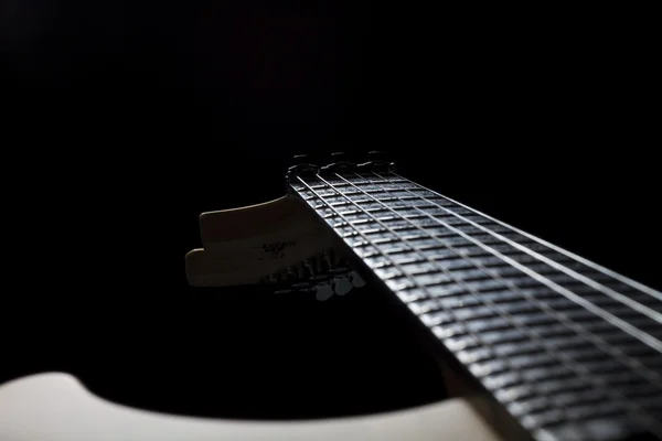 Electric guitar natural wood — Stock Photo, Image