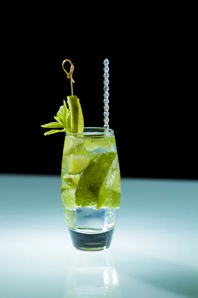 Mojito cocktail at the club — Stock Photo, Image