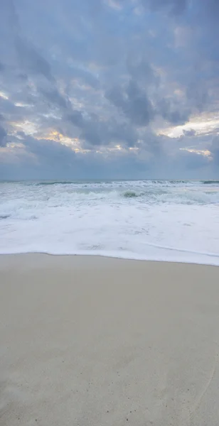 Tropisk strand på øya Koh Samui – stockfoto