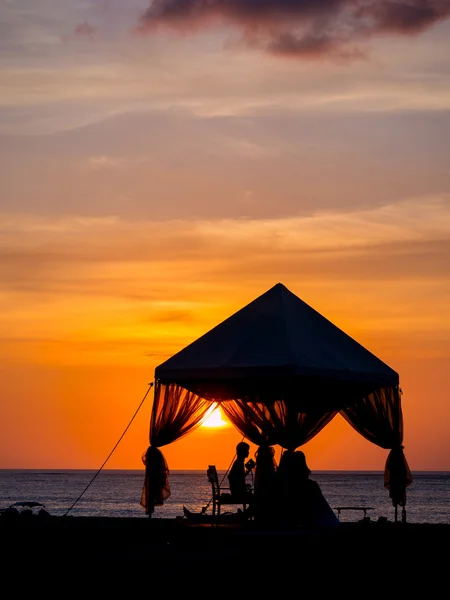 Obiad na plaży w Bali — Zdjęcie stockowe