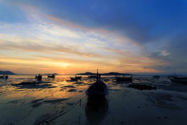 güzel gündoğumu rawai Phuket