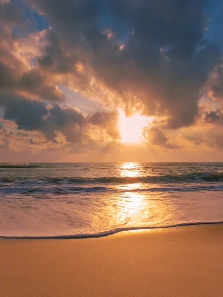 Indian ocean on  a stormy day — Stock Photo, Image