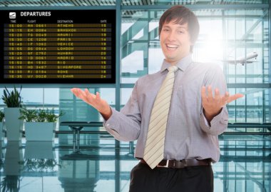 İş adamı havaalanında terminal 