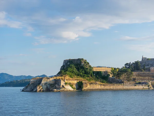 Tempio ellenico e vecchio castello di Corfù — Foto Stock