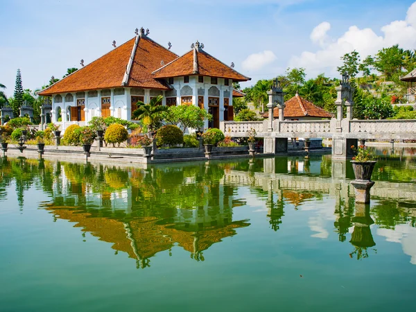 Karangasem su tapınak Sarayı Bali
