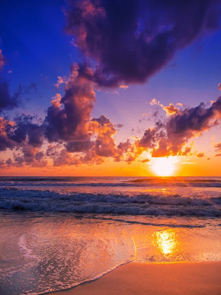 Morze wschód słońca na wyspie Koh Samui — Zdjęcie stockowe