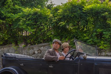 20 Ekim 2015. Corfu Isla Durrels Tv dizi film