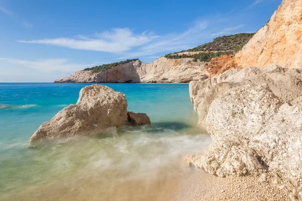 Παραλία Πόρτο Κατσίκι λευκό και όμορφο καλοκαίρι στη Λευκάδα Ιόνιο Πέλαγος — Φωτογραφία Αρχείου